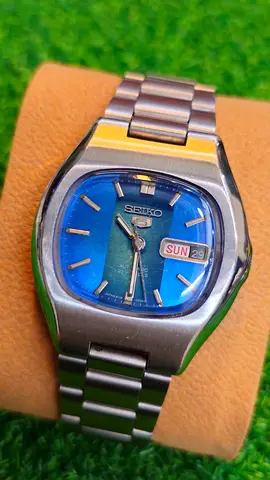 Seiko Vintage Stainless Steel Men’s Watch - Blue Tv Dial, Day/Date(Used)NO BOX NO PAPER