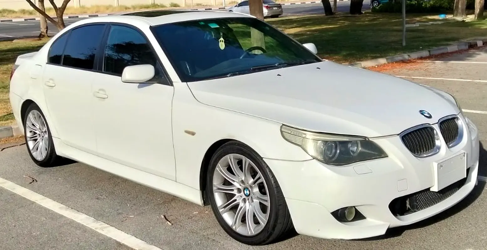 BMW 5-Series 2007 — photo 1 of 10
