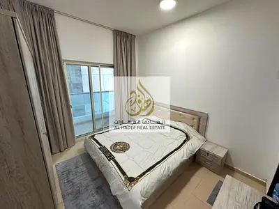 Distinctive apartment, balcony, all bills included, new furnishings, prime location, easy access