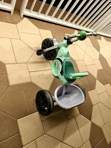 Lightweight toddler tricycle with storage bin – good condition