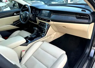 2021 Kia Cadenza EX GCC Specs - Pristine Condition