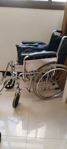 Lightweight foldable manual wheelchair in good condition
