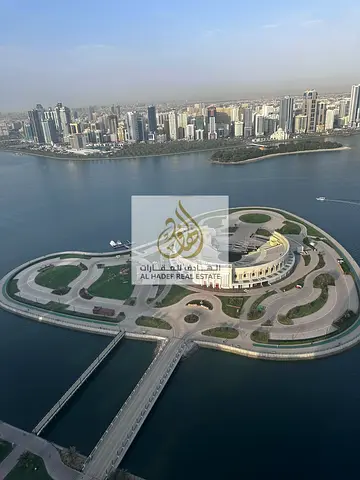فرصة مميزة بإطلالة بحرية مباشرة في المجاز 3 – شقة راقية تستحق السكن، الحق قبل ما تتأجر