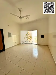 📌 For Annual Rent – 2 Bedroom Apartment with Separate Living Room | 2 Bathrooms | Union Street 