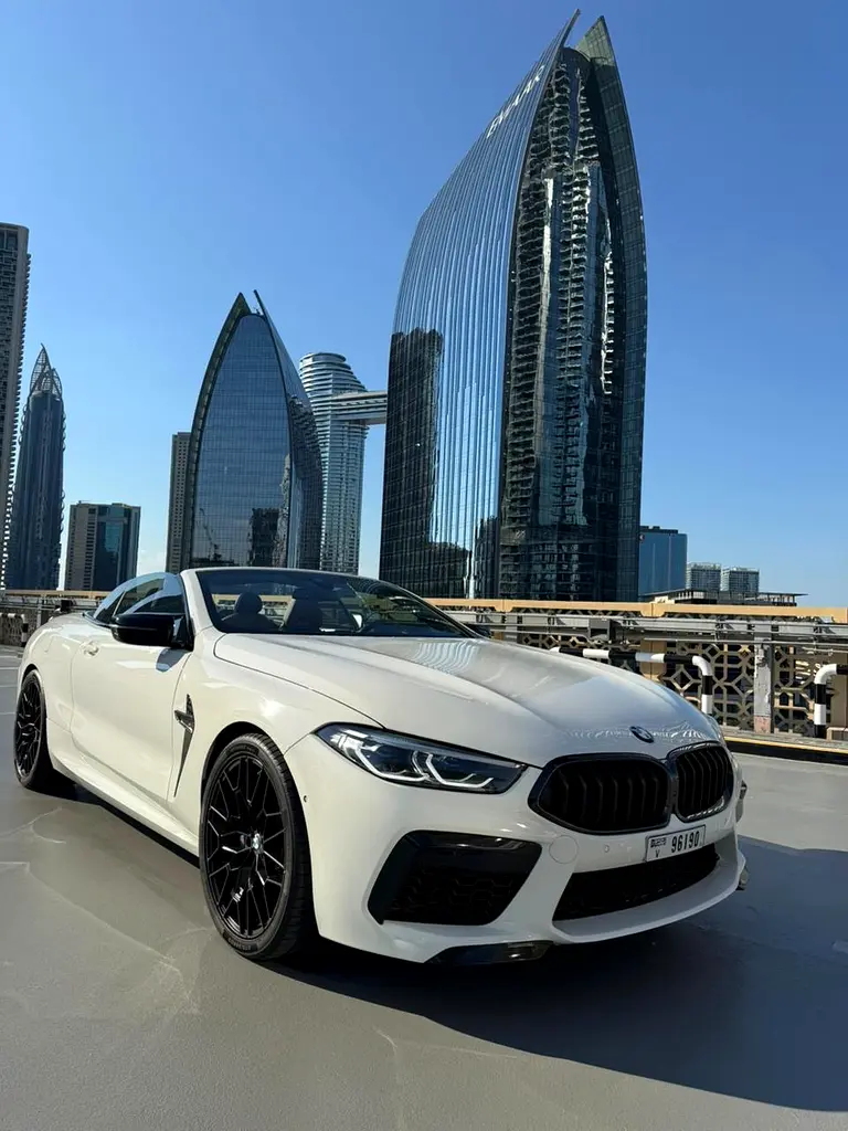 BMW M8 2020 — photo 1 of 12