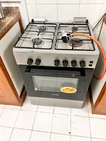 Cooking range