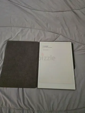 Remarkable Paper Pro with pen