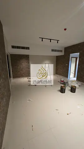 🏢✨ شقة للإيجار – 3 غرف وصالة مع غرفة خادمة | ثاني ساكن | الراشدية 1 ✨🏢  📍 الموقع: الراشدية 1، عجمان على شارع الشيخ خليفة وقريب من نستو هايبر ماركت