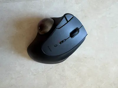 Elecom Wireless Trackball Mouse