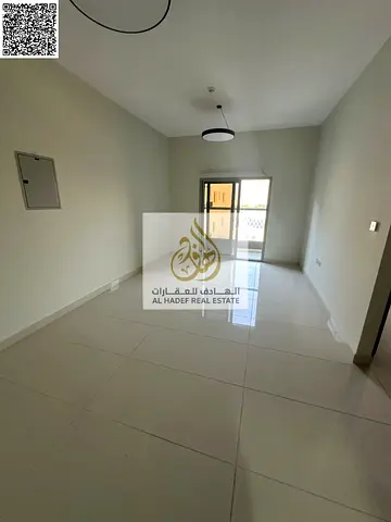 غرفة وصالة + 2 حمام + بلكونة + خزائن بالحائط + باركن داخل البناية | الجرف 2 – عجمان | بجوار سيتي سنتر عجمان وفندق راديسون بلو | 4 أو 6 دفعات | 40,000