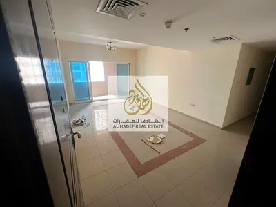 خزائن في الحائط,باركينغ مجاني,غرفة غسيل,غاز مركزي,بلكونة,مساحة واسعة جدا