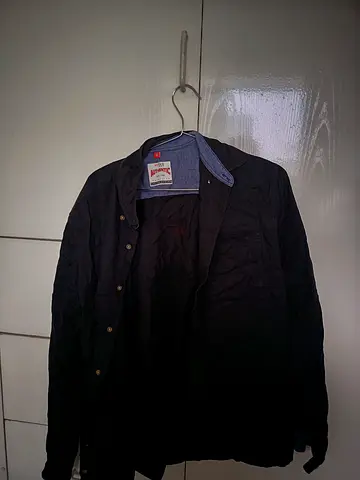 Mens navy casual lightweight jacket, size L - XL  good used condition