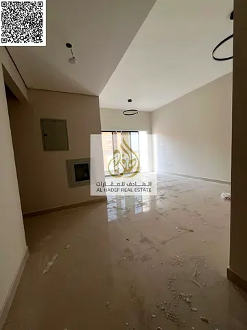 🏠 للإيجار السنوي – شقة غرفة وصالة في عجمان  📍 الموقع: على مخرج شارع محمد بن زايد مباشرة   ✔️ موقع مميز وسهل الوصول لدبي والشارقة   ✔️ قريب من جميع ا
