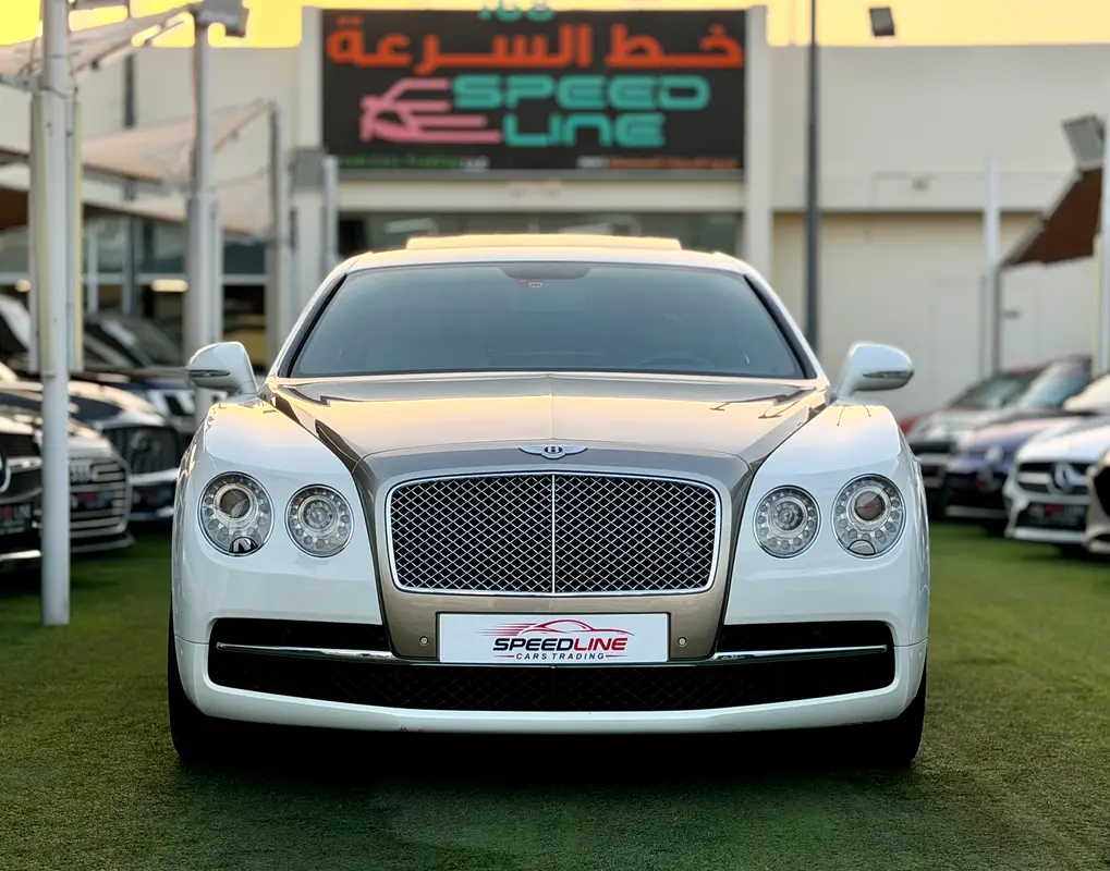 Bentley Flying Spur 2016 — photo 1 of 20