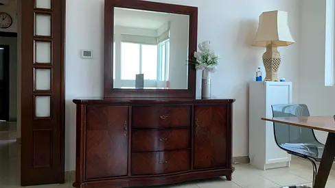 Beautiful Classic Wood Buffet / Credenza with Matching Mirror