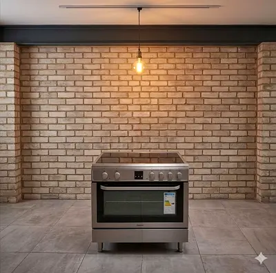 Hoov/Cooker for sale. Usage: 6 to 12 months used. Condition: Excellent condition. Perfect working or