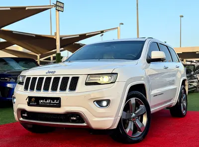 جيب غراند شيروكي Overland Plus 2014 هيمي بحالة الوكالة التامة وسعر عرض ممتاز.