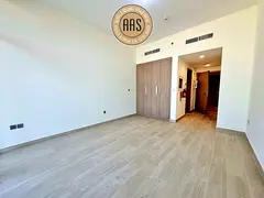 Burj Khalifa View | Huge Layout | Chiller Free