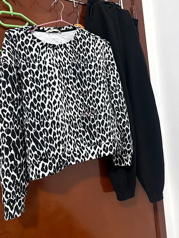 Womens Animal Print Long Sleeve Top and Black Jogger Set