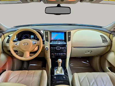 صورة 9 لـ 2019 Infiniti QX70