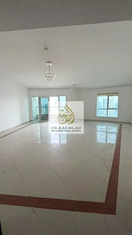للإيجار | شقة 3 غرف وصالة + غرفة خادمة بإطلالة بحرية – الخان