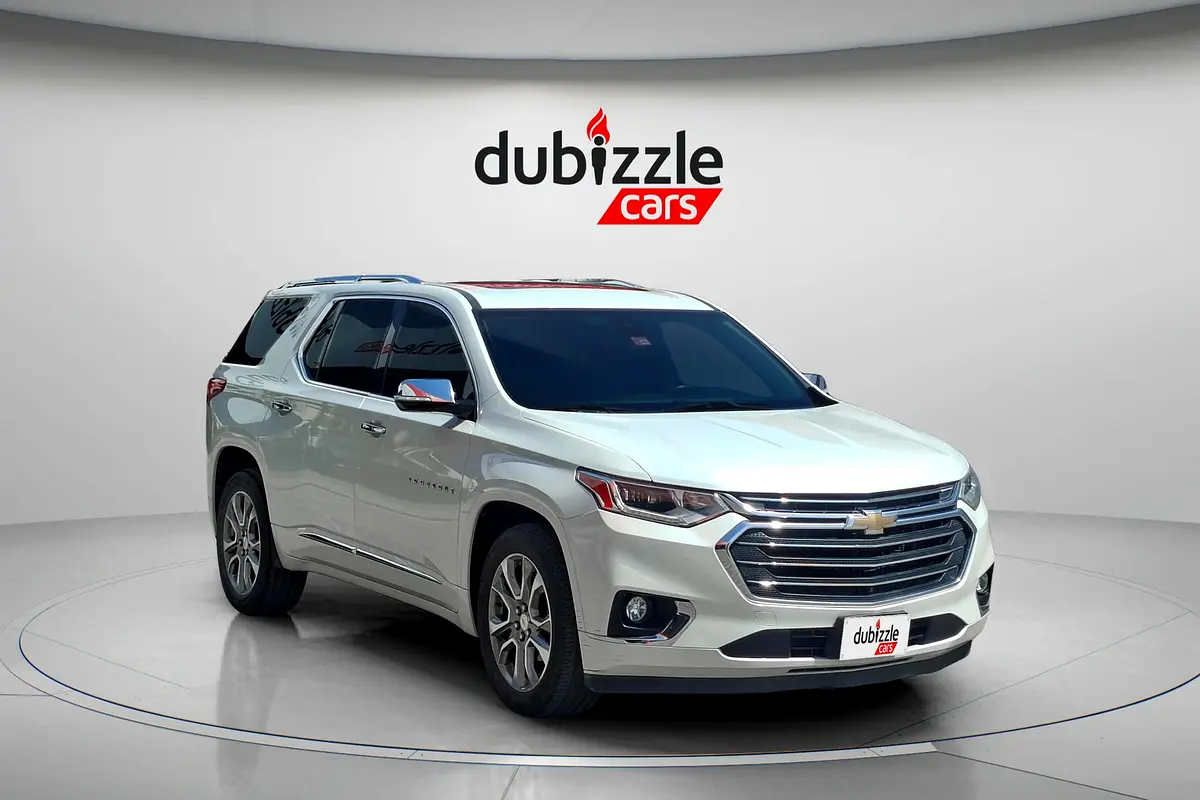 Chevrolet Traverse 2019 — photo 1 of 17