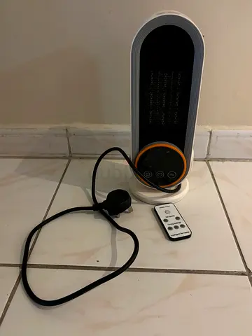 Portable Desktop Heater with Remote – Like New