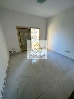 One room and a hall for annual rent, excellent space, at a special price