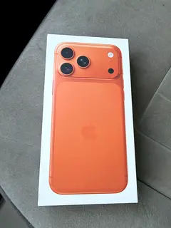 Apple iPhone (sealed box) - Orange color