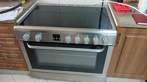 Hoover brand  Electric Ceramic Hob with Oven - Good Working Condition