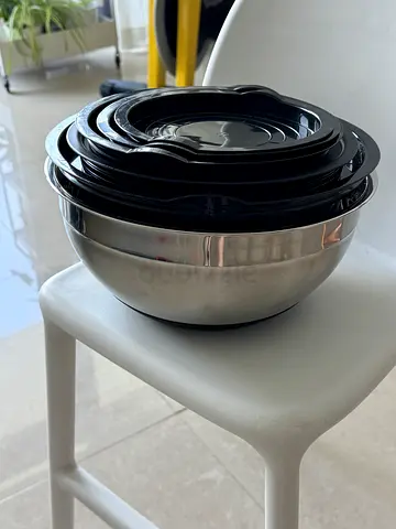 Brand new set of SS set of mixing bowls