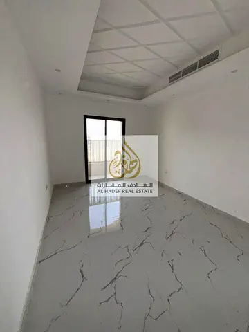✨ شقة للإيجار السنوي في عجمان – منطقة العالية داخل بناية جديدة أول ساكن بمساحات واسعة جداً وتشطيبات سوبر ديلوكس وموقع مميز مع سهولة الخروج إلى شارع ال