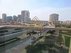 PRIME LOCATION |BALCONY WITH STUNNING VIEW | GEM