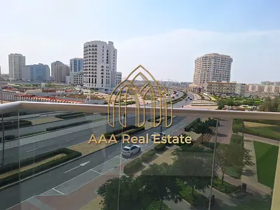 PRIME LOCATION |BALCONY WITH STUNNING VIEW | GEM