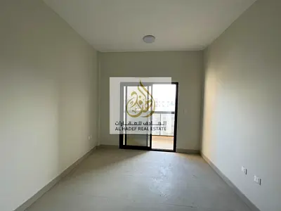 🔥🏡 فرصة ذهبية أول ساكن في الجرف | غرفة وصالة 32 ألف فقط ✨ 2 حمام + بلكونة + بناية جديدة للعائلات بالقرب من السوق الصيني 💰