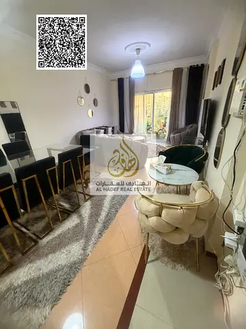 Two-bedroom apartment with a living room for evening rent, fully furnished with VIP furniture of the highest standard.