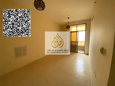 غرفه وصاله وبالكون مع حمام ومطبخ بالنعيميه واحد بالقرب من مدرسة الحكمة