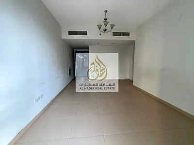 Panoramic views || Second occupant || Built-in wardrobes || Parking || Close to Dubai entrance