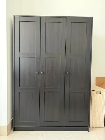 CLEARANCE -  Dark Grey 3-door Wardrobe