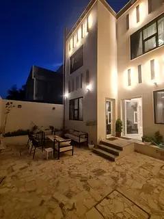 Al Zahia - 5 master bedrooms, spacious living room, luxurious salon, dressing room, fully equipped k