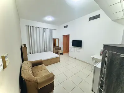 Master Bedroom With Attached Washroom