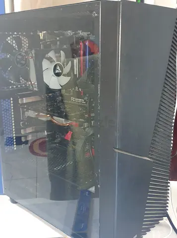 Used Mid-Tower Gaming PC Case with Tempered Glass Side Panel