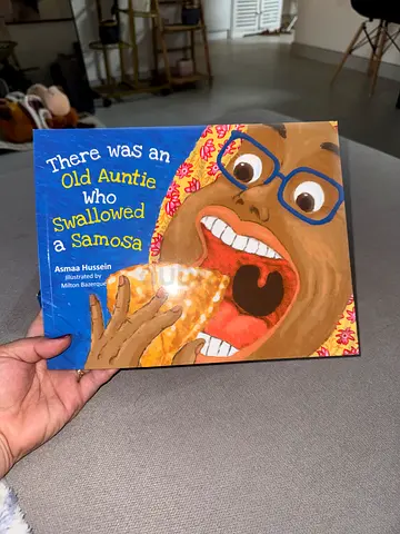 There was an old auntie who swallowed a samosa story book