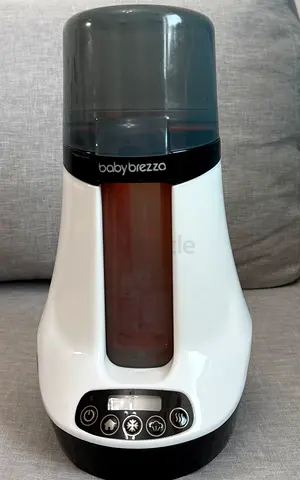 Baby Brezza Formula Pro Bottle Warmer - Heats Breastmilk  Formula Safely