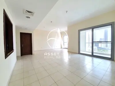 Spacious 3br | Open View | Corner Apt