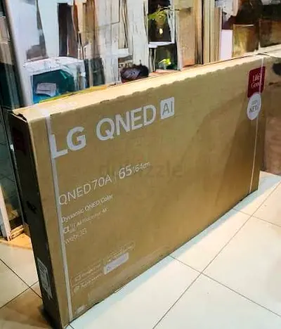 65 inches TV box