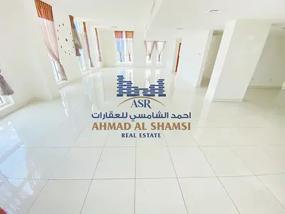 Specious 3-BHK penthouse || Maid Room with Washroom || 2 Parking Free || On Dubai Border || All Ame