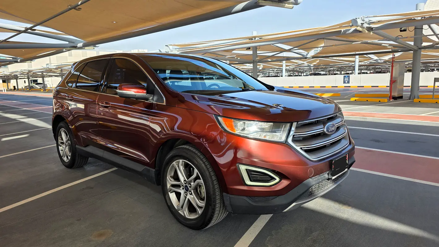 Ford Edge 2016 — photo 1 of 15