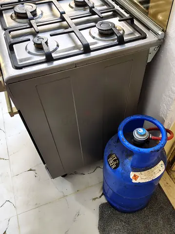Gas stove 4 burner