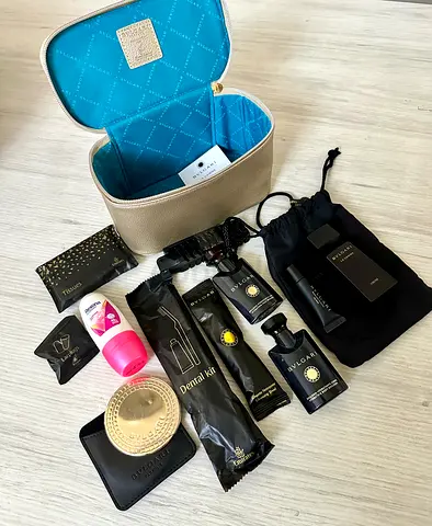 BVLGARI TRAVEL KIT SET